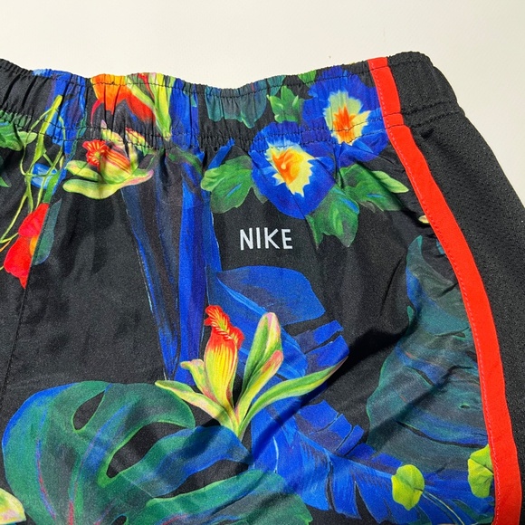 NIKE Tempo Running Shorts DRI FIT Women's Size Small Tropical Rare - Picture 15 of 16